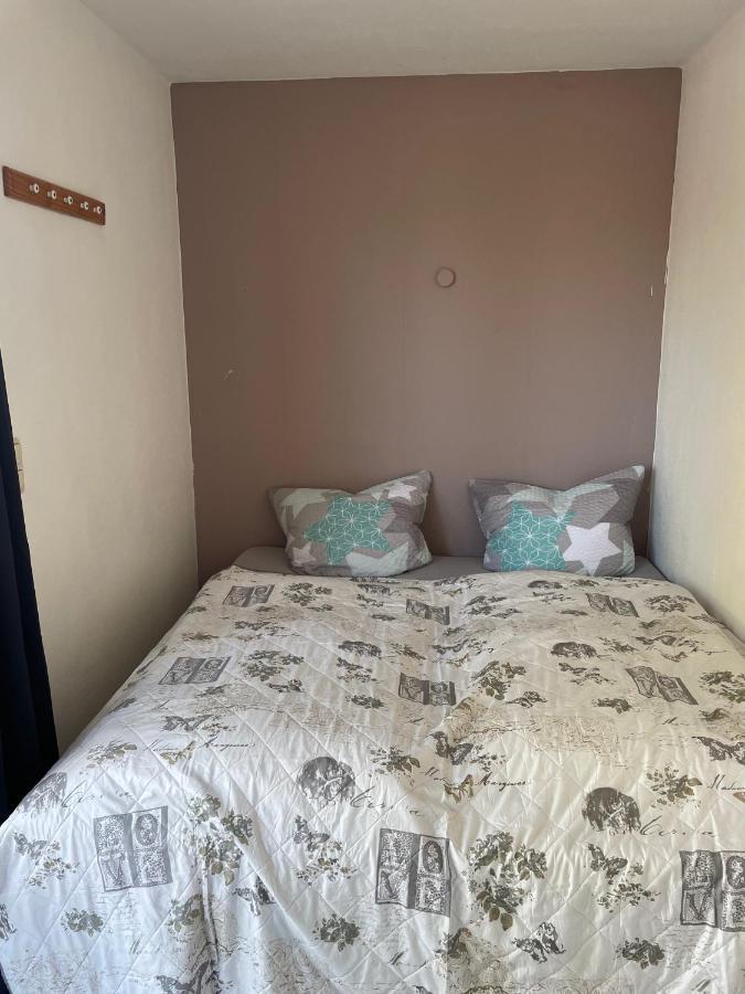 Familie Decker-behrends Appartement Upleward