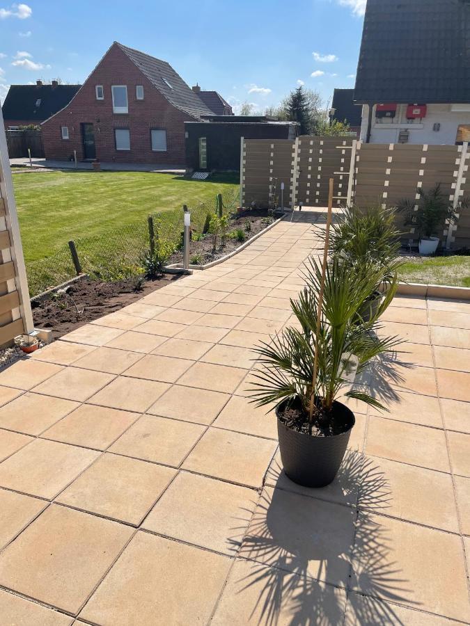 Familie Decker-behrends Appartement Upleward